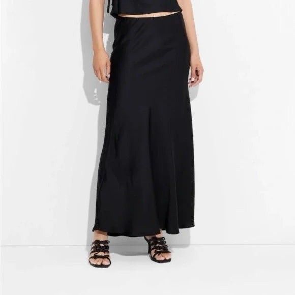 Wild Fable Women's M Medium Skirt Black Satin Trumpet Maxi Long NWT Flowy - Picture 1 of 2